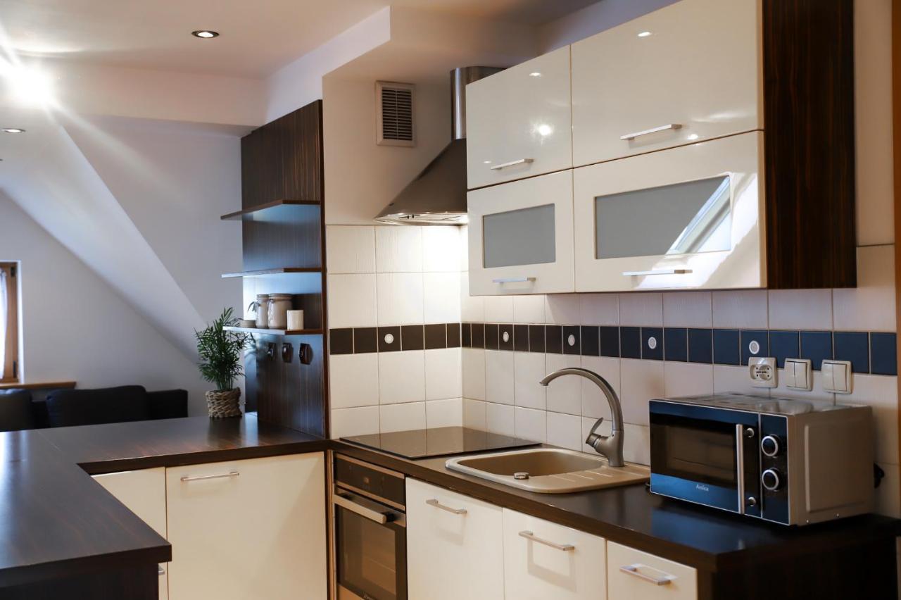 Lovely Apartment In City Center Of Jelenia Gora. Exteriör bild